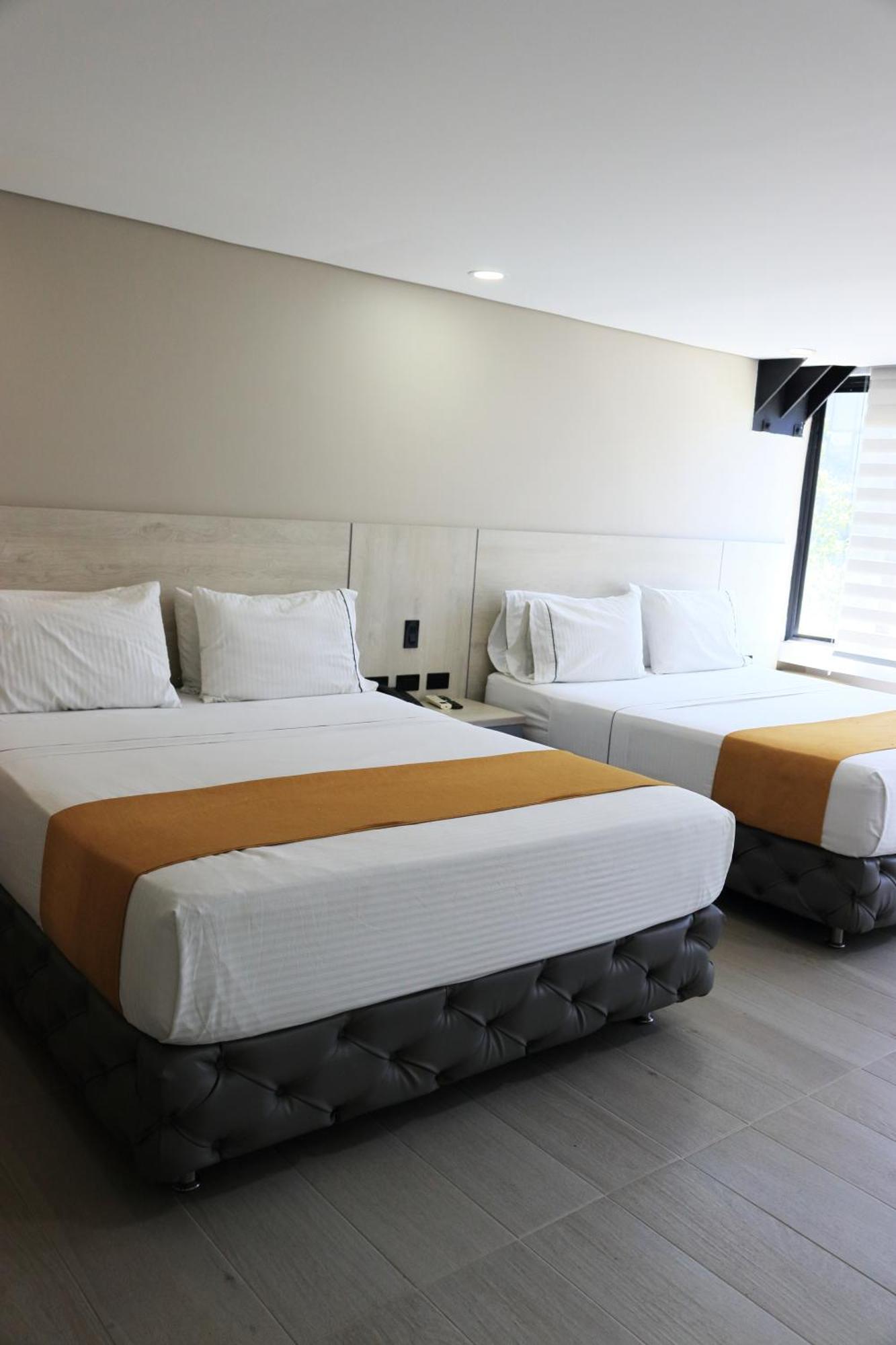 Hotel Loup เมเดยิน ภายนอก รูปภาพ