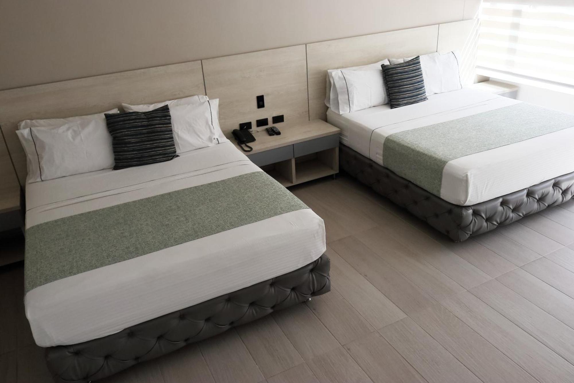 Hotel Loup เมเดยิน ภายนอก รูปภาพ